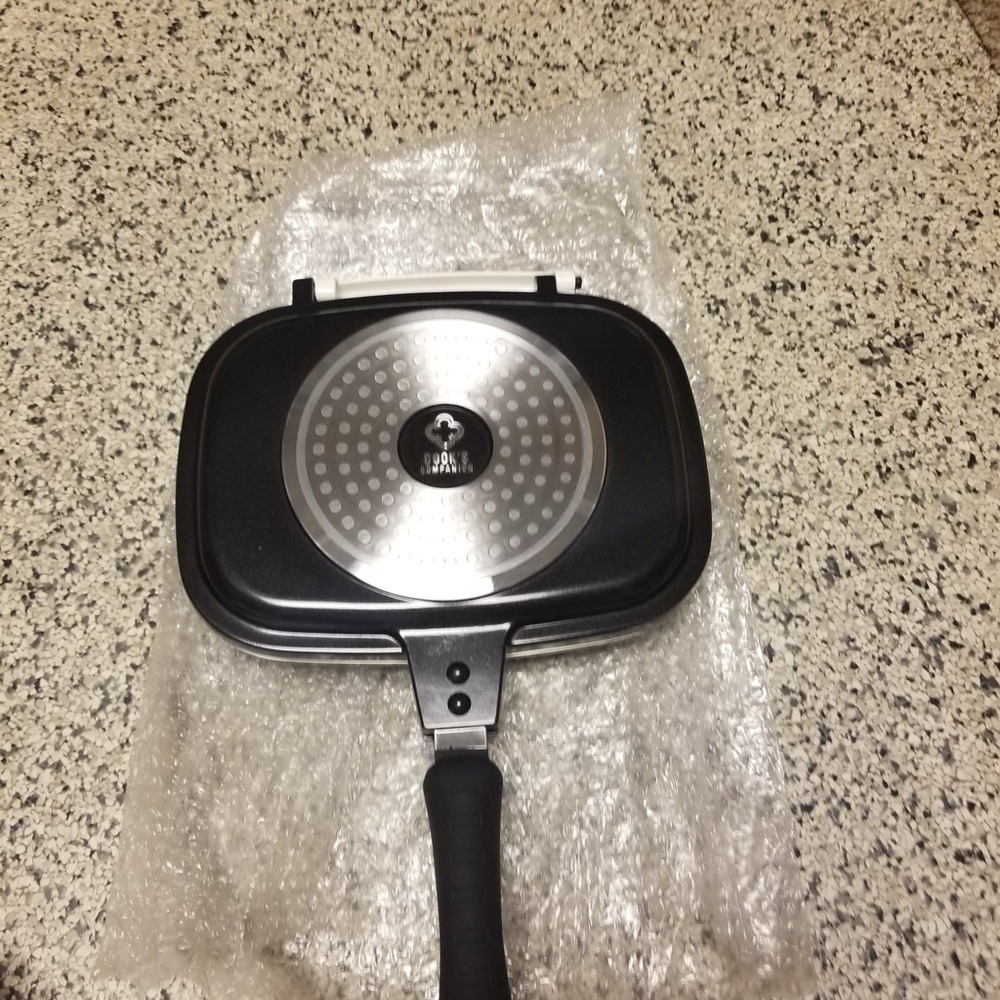 Black Double-Sided Cooks Companion Flip Pan - NWOB